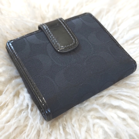 COACH Soho Pleated Signature French Purse Wallet Black F42816 RARE NWT - Picture 8 of 16